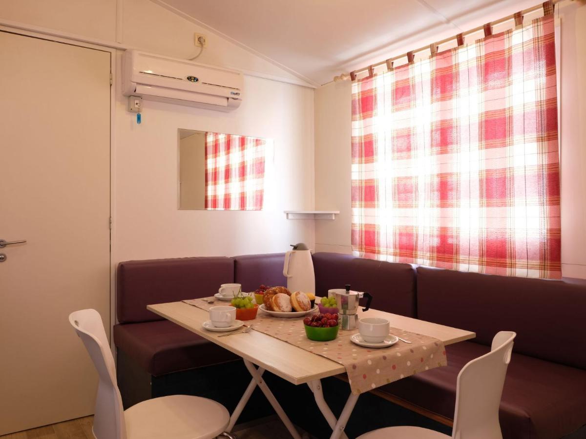 Holiday Home Camping Thurium By Interhome Marina di Schiavonea Exterior photo